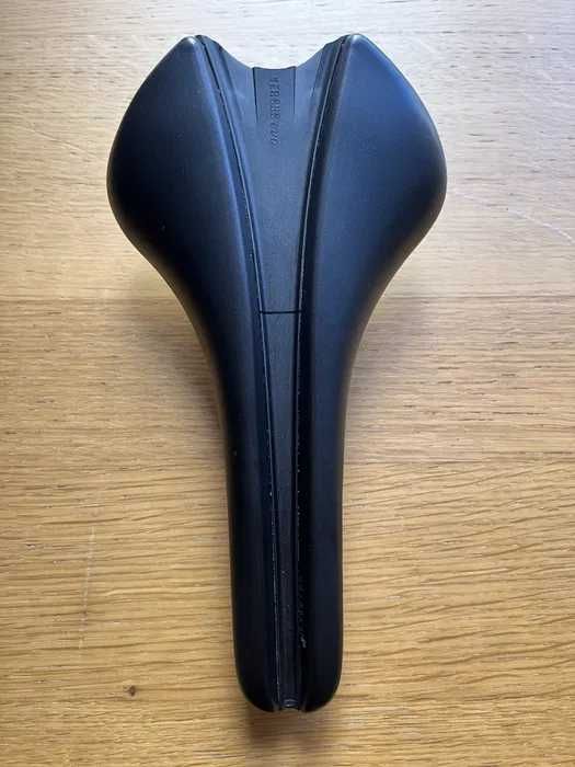 Selim FIZIK Antares R5 Versus Evo