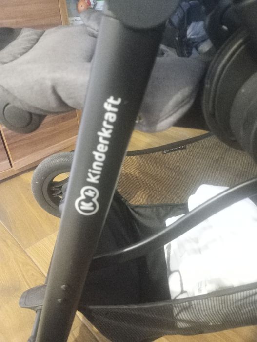 Sprzedam wózek spacerowy