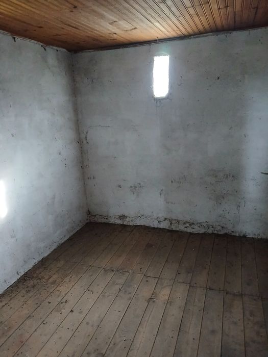 Vendo casa em pinhal do douro