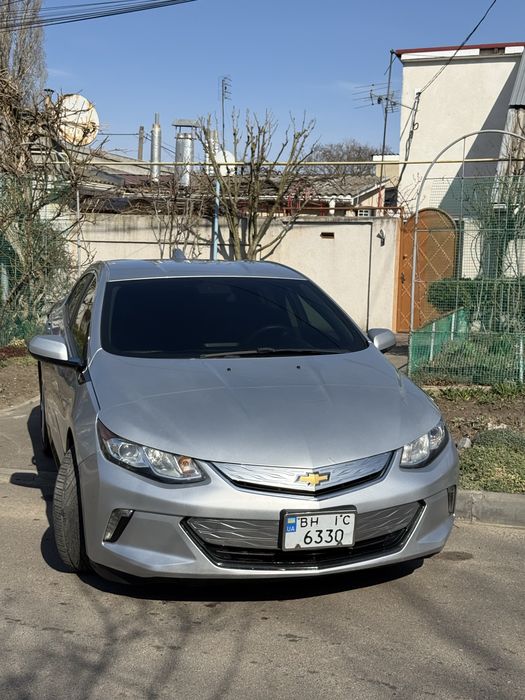 Chevrolet Volt 2 2016г.Plug-in Hybrid до90км на зарядке,до 5л.расход