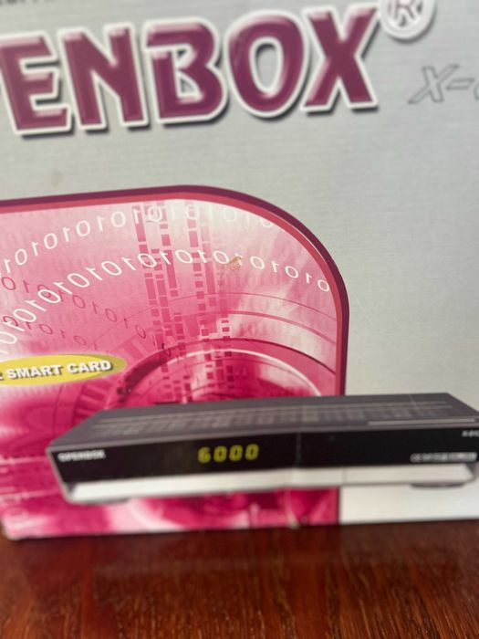 Спутниковый ресивер Openbox x810