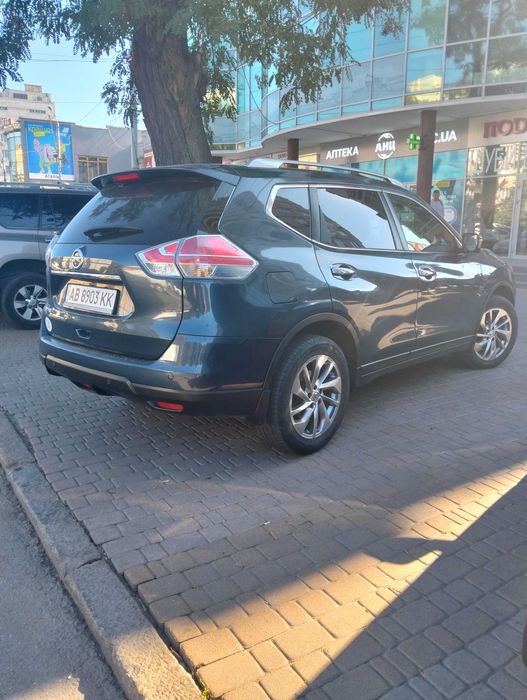 Офіційний дизельний Nissan X-Trail Rogue