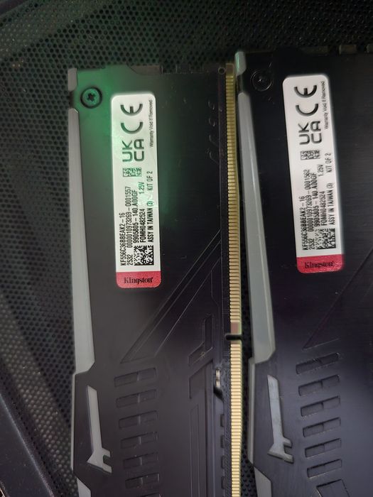 Оперативна пам'ять Kingston Fury DDR5-5600 16384MB PC5-44800