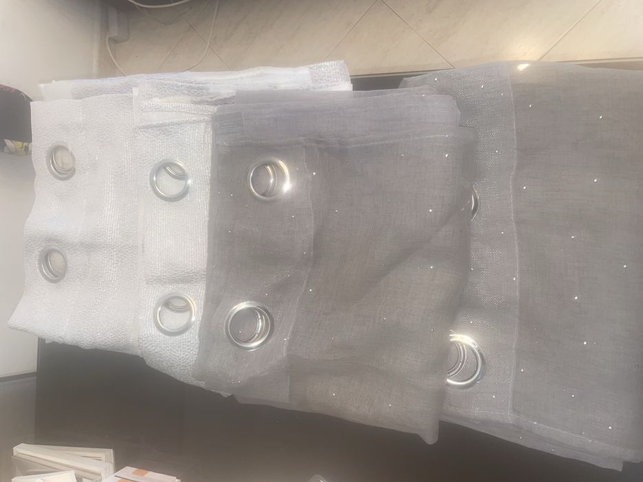 2 conjuntos de cortinados