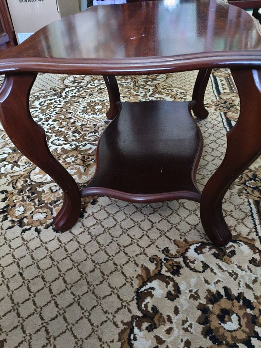 Mesa de centro / mesa de apoio  antiga