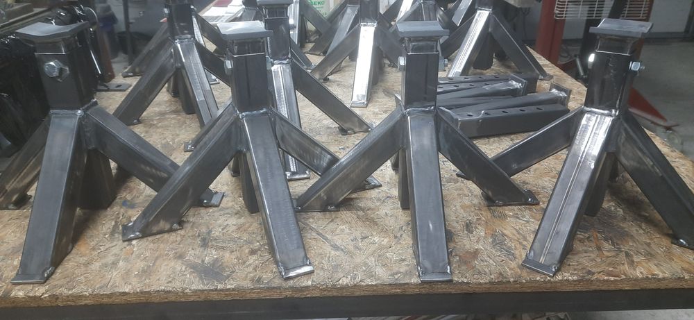 Koziołki kobyłki mocne stojak