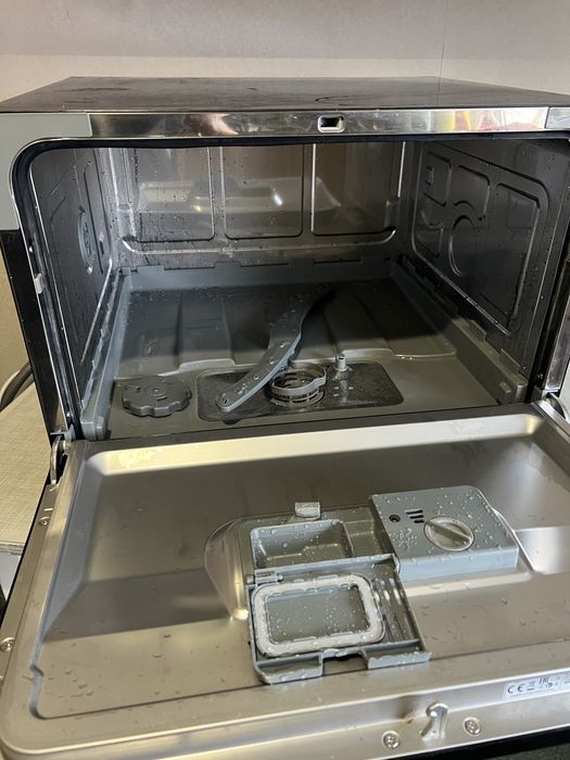 Посудомийна машина HANSA ZWM556BH