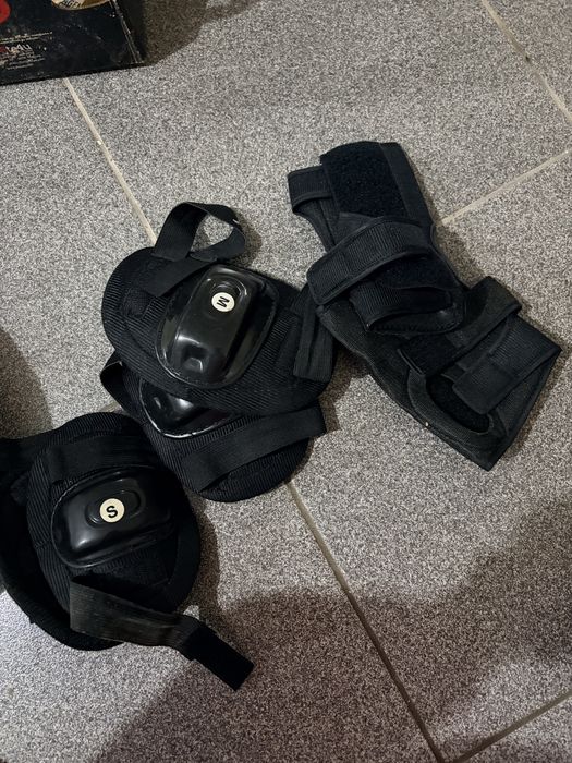 Skate capacete e proteções