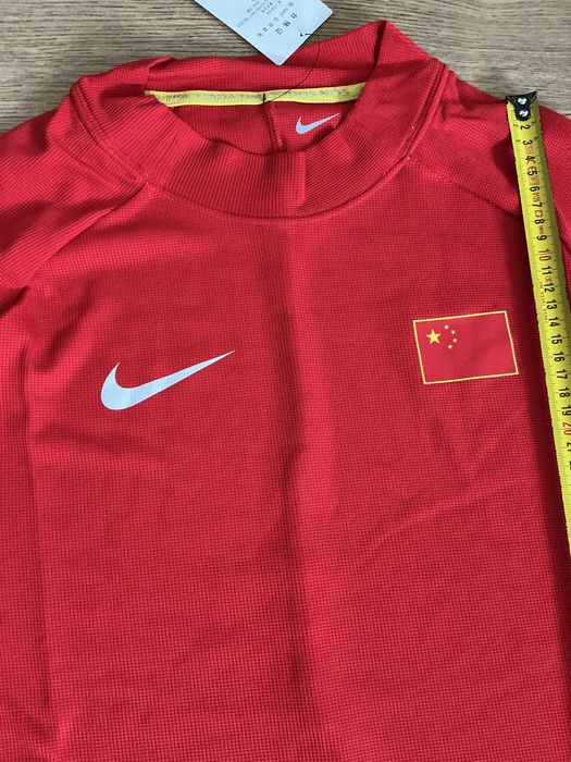 Bluza Nike nowa z dlugim rekawkiem