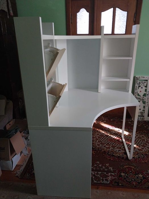 Кутовий стіл Ikea MICKE мікке