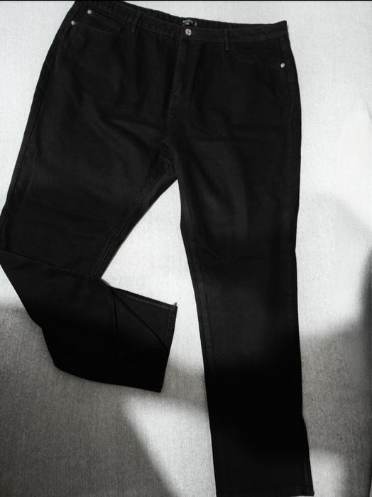 Spodnie damskie,jeans,czarne firmy Missguided.