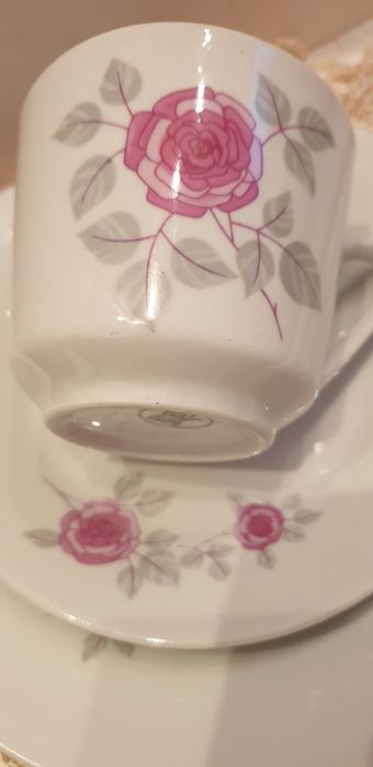 Filizanka trio - zestaw sniadaniowy Ŕoze  porcelana Kahla Konitz