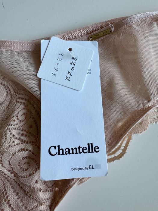 Chantelle stringi majtki rozmiar 44 nowe