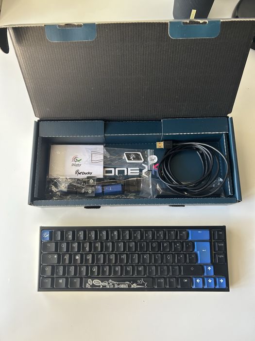 Ducky One 2 SF com Cherry MX blue