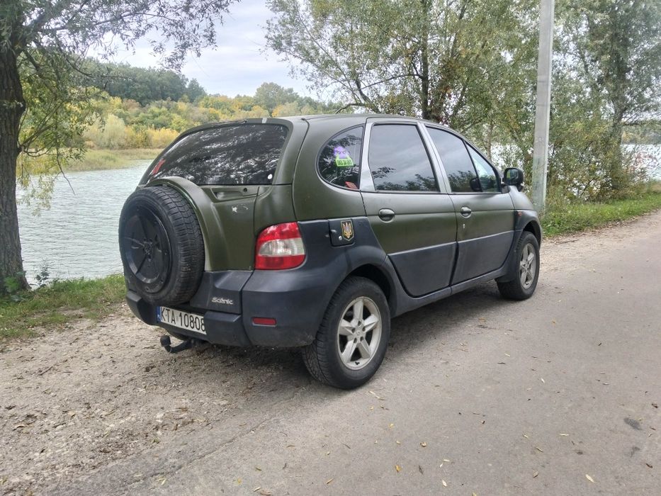 Renault Scenic RX4