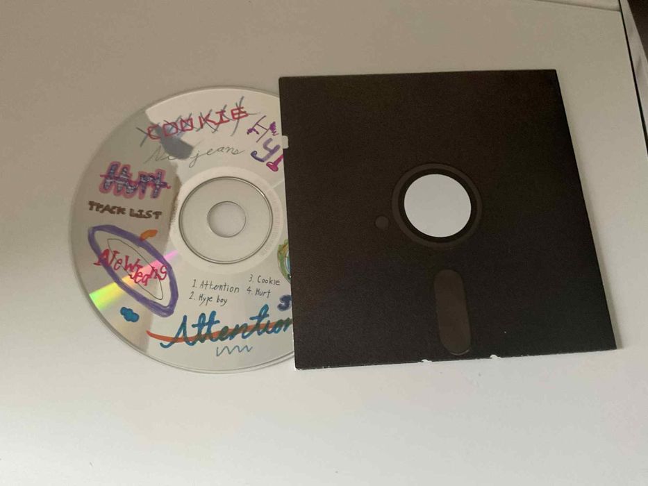 Album newjeans wersja hyein
