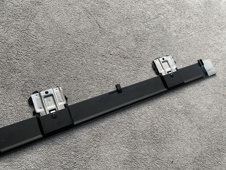 Listwa dolna do BOSCH Piekarnik HBG6764S1