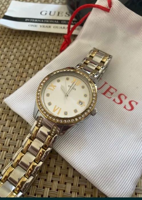 Продам годинник наручний жіночий Guess. Оригінал