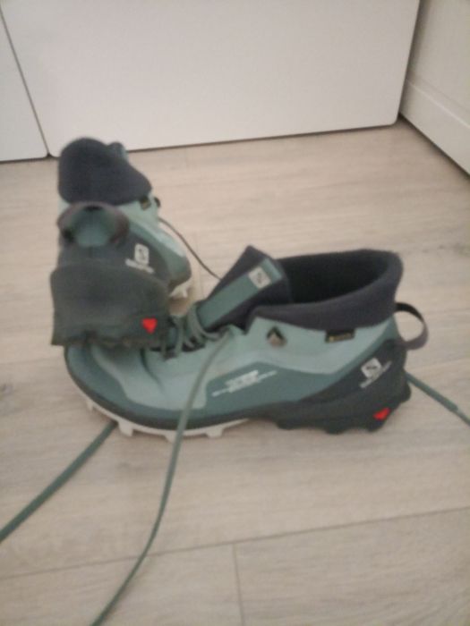 Buty Salomon  rozmiar 40