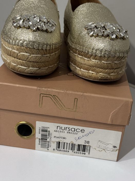 Туфлі, золоті еспадрильї Nursace 38р. З каменями Swarovski