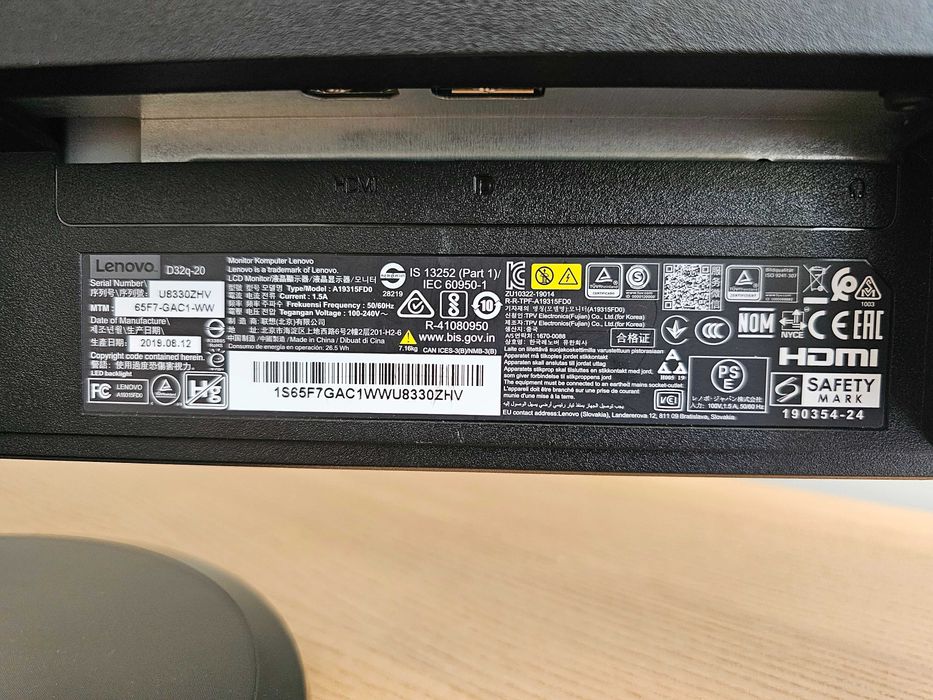 Monitor Lenovo D32q-20 32 polegadas QHD (1440p)