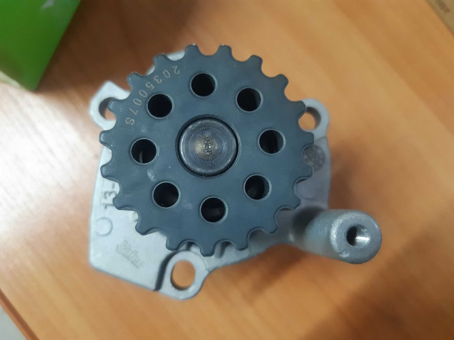 Насос системи охолодження VALEO  WV\SKODA\SEAT\AUDI 1.6-2.0 tdi.