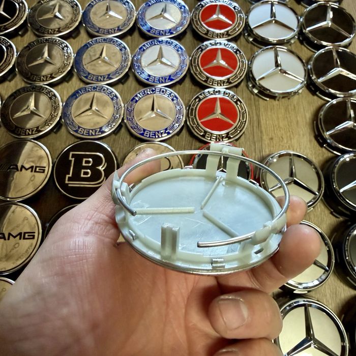 Ковпачки 75 мм. для дисків Mercedes-Benz центральні заглушки