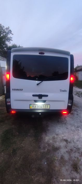 Продам машину Рено трафик