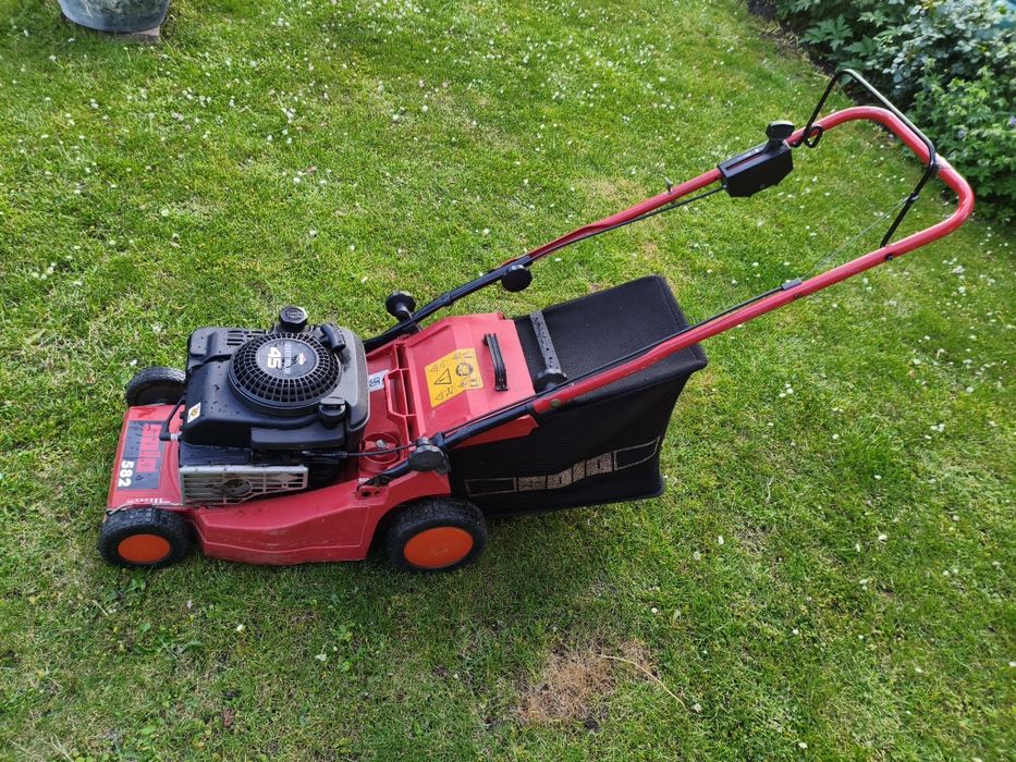 Kosiarka spalinowa solo 582