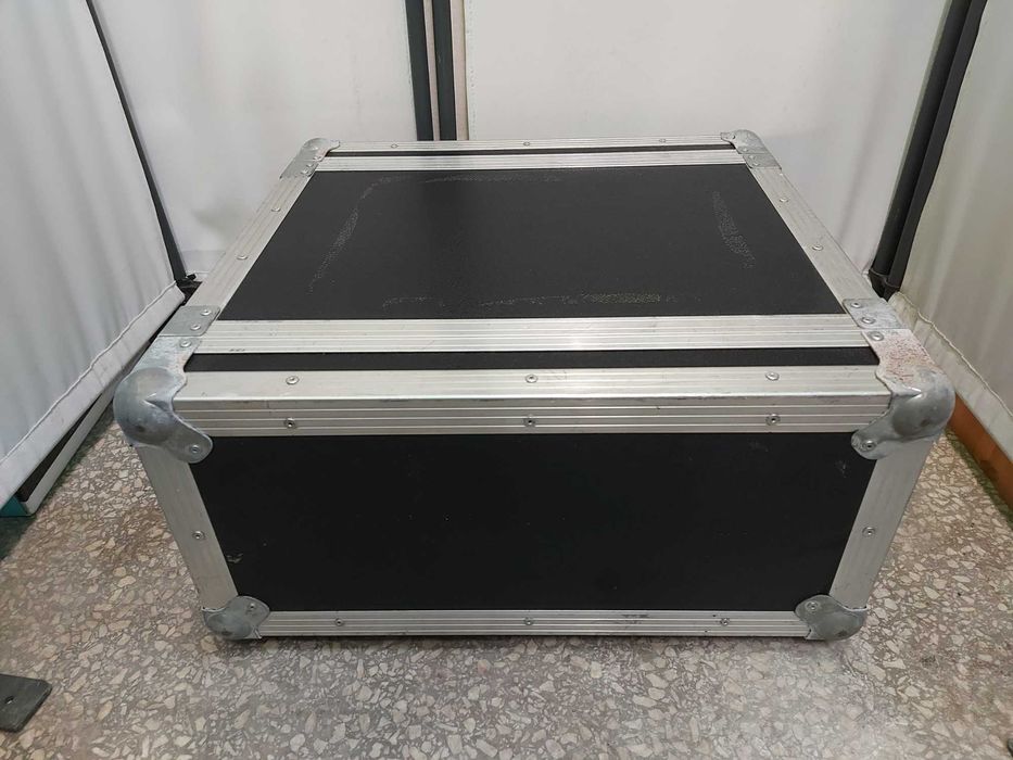 skrzynia transportowa  na sprzęt rack case