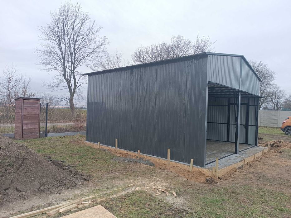 Wysoki Garaż Blaszany Grafitowy - Wiata - Garaże Blaszane - Maj-Blach