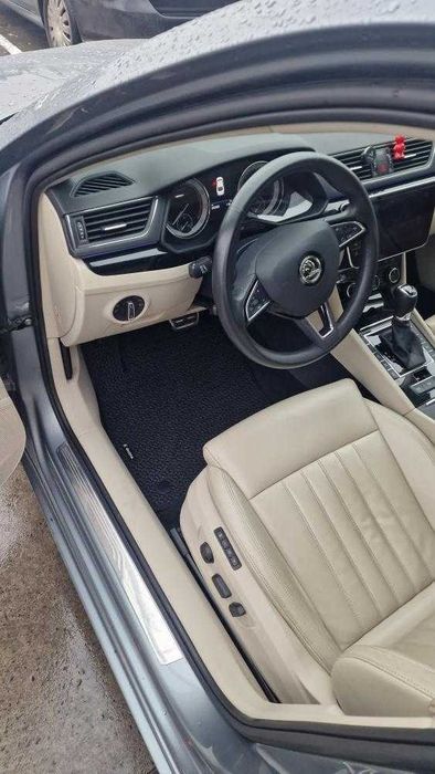 EVA ЕВА Килимки в авто та багажник для Volkswagen Skoda Audi Підпятник