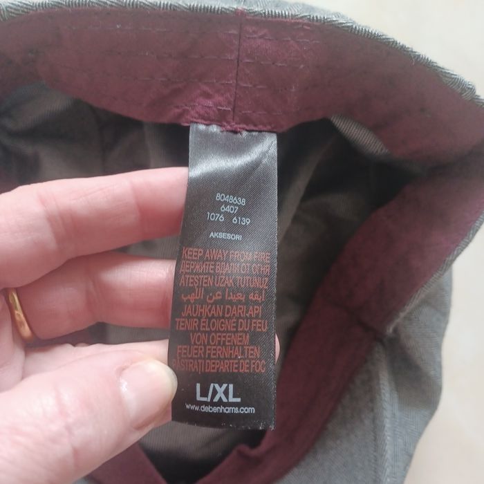 Kaszkiet DEBENHAMS letni L/ XL