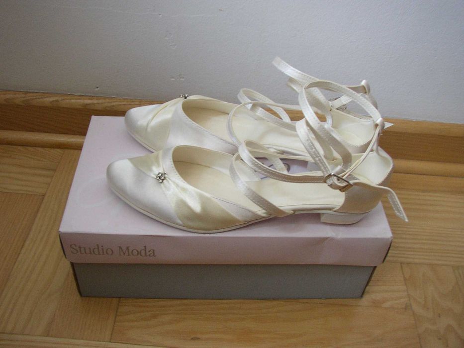 Nowe buty ślubne satynowe CASANI 37