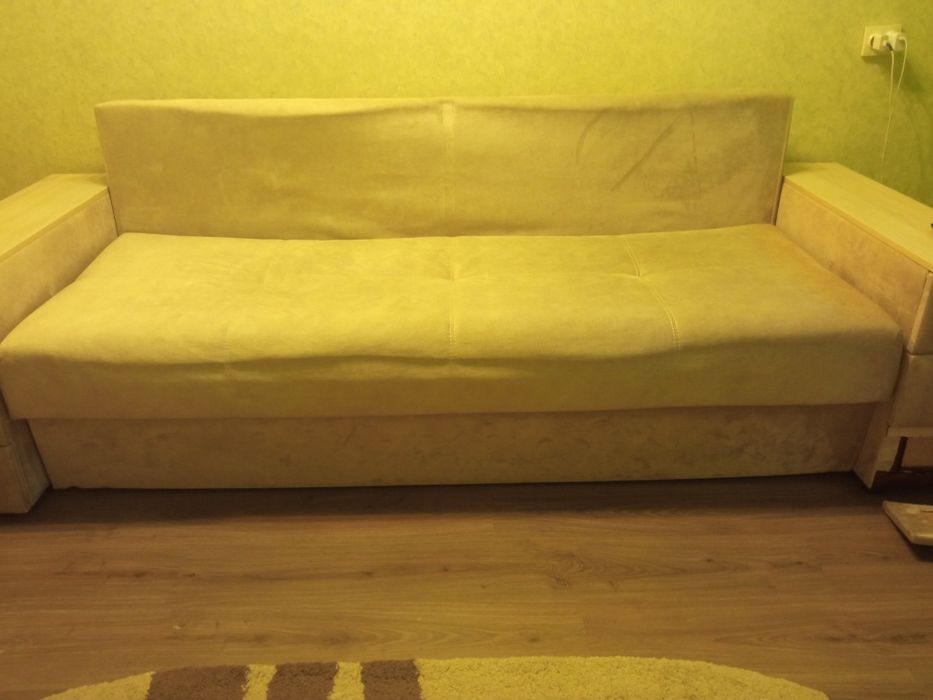 Продам большой диван