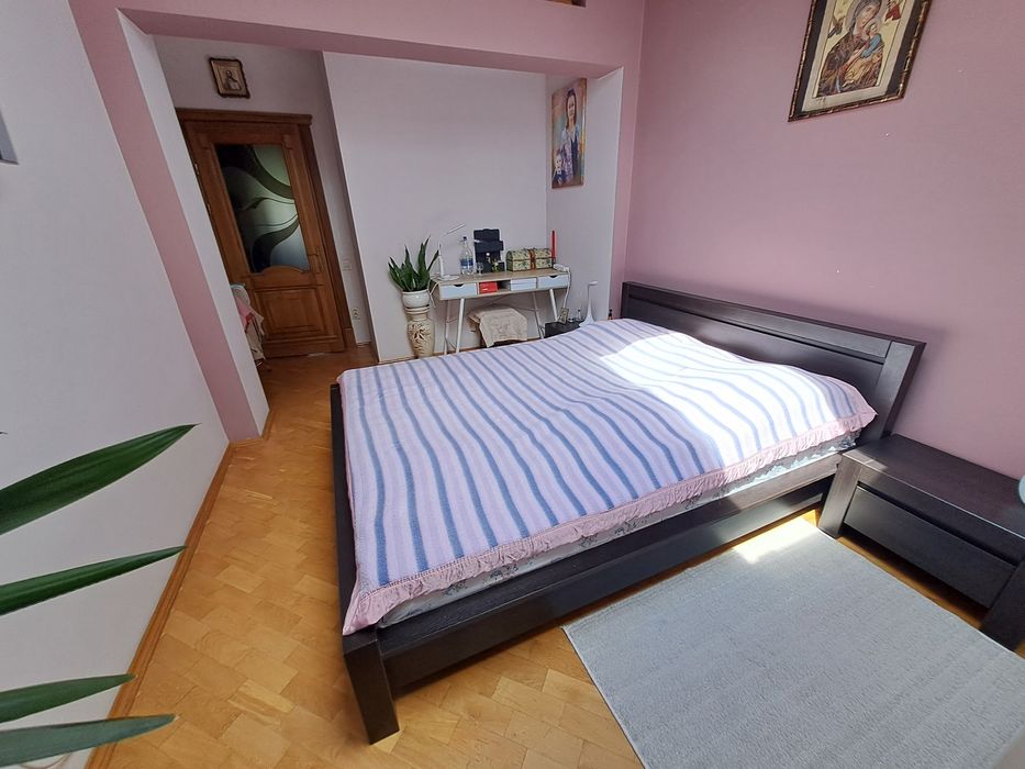 Терміново! Продаж 3к квартири 94.4 кв. м на вул. Лозовецька