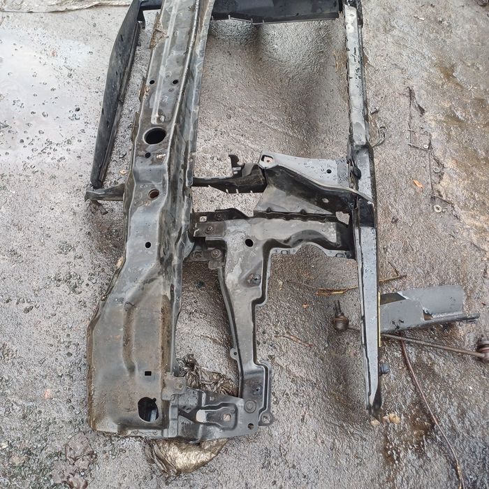 Телевізор установочна панель bmw x5 e53 авторозборка M57N