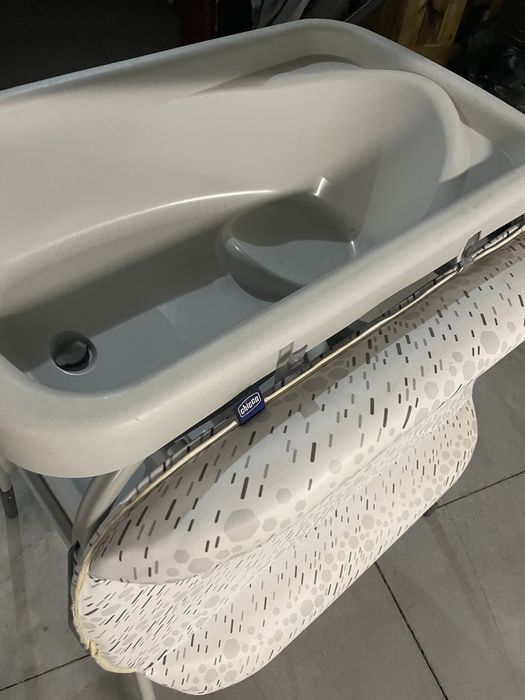 Banheira com trocador chicco