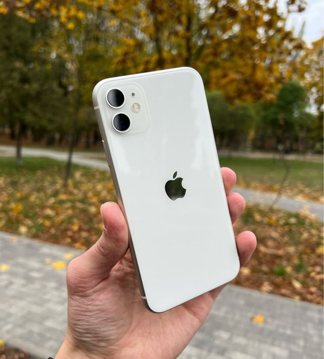 Iphone 11 / 64 white Neverlock