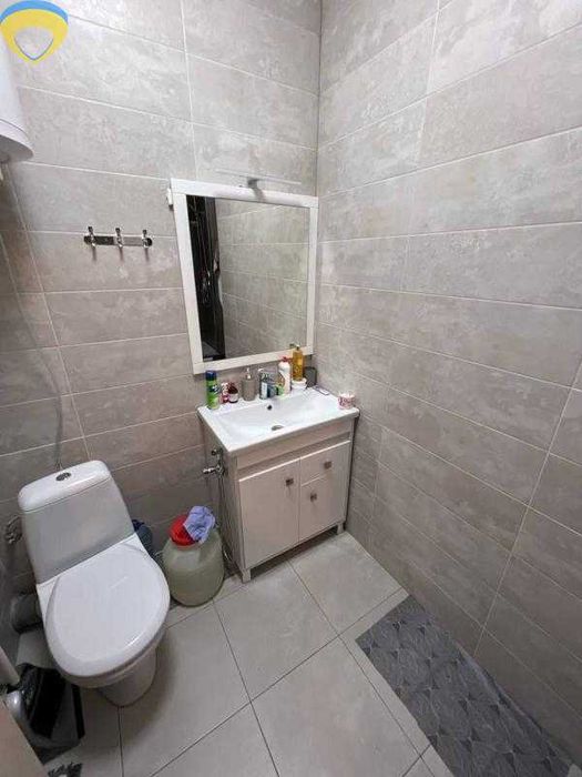 Продам 1-кімнатну квартиру на Котовського, вул. Сахарова