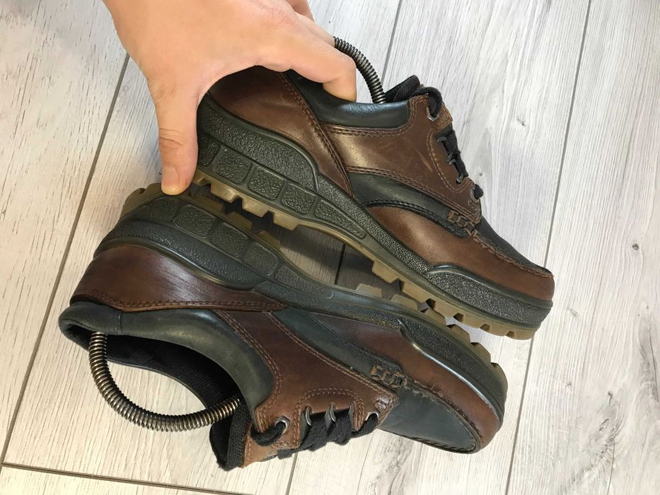Skórzane półbuty ECCO Track rozm. 41 gore-tex
