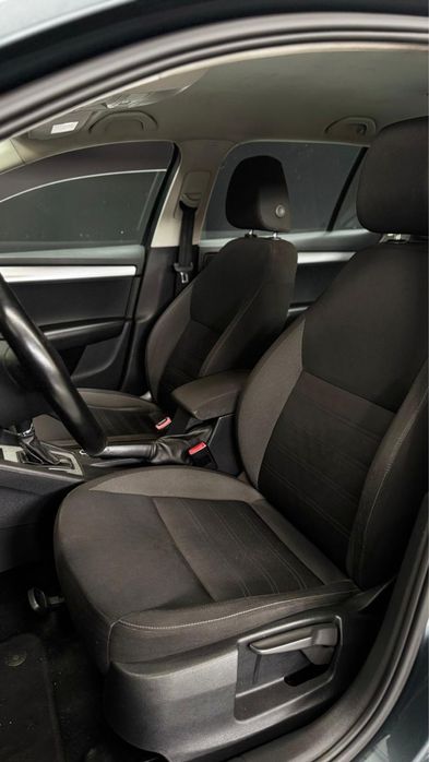 Skoda Octavia 1.6 TDI 115 CV 2019 ( Caixa DSG )