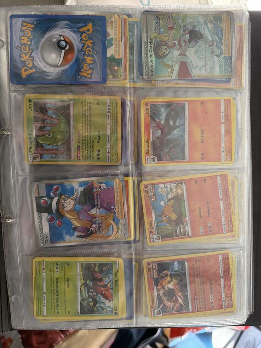Caderneta pokemon