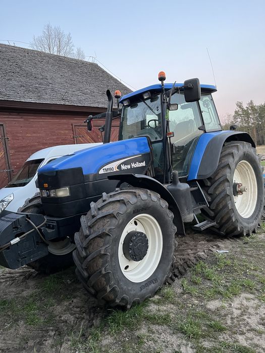New Holland TM190 rok 2003