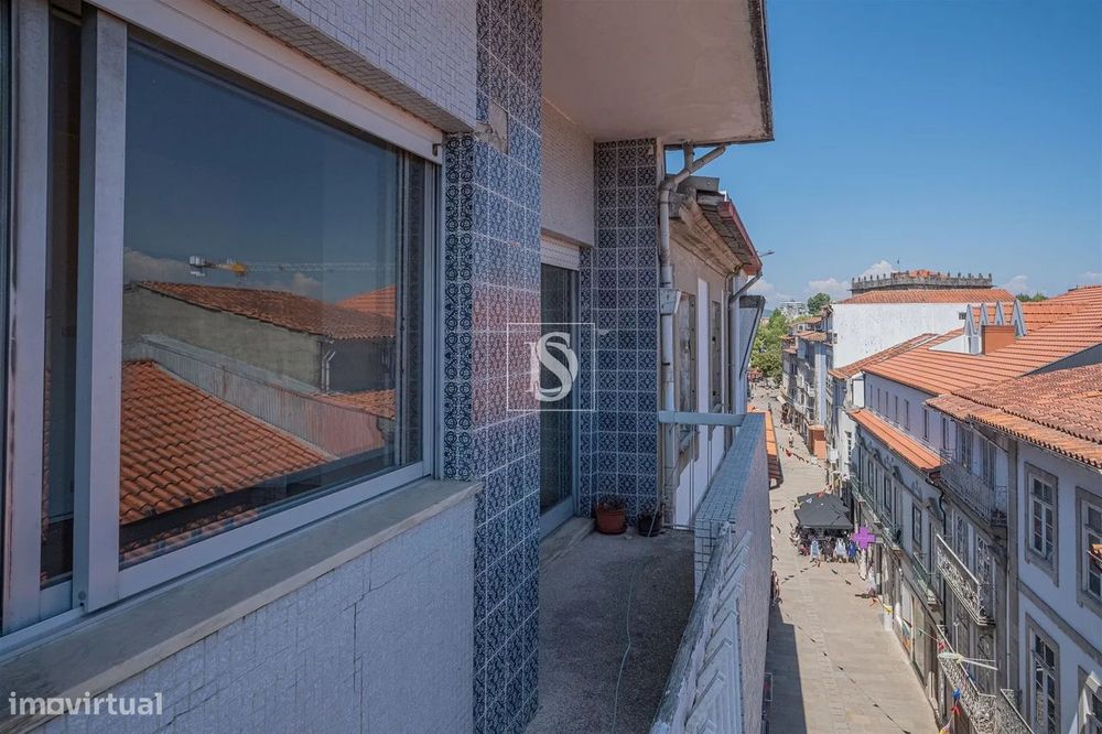 Apartamento T3 na Rua Direita, no coração de Barcelos