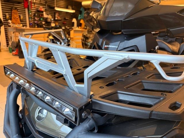 Can-Am Outlander 6x6 1000 Max XU