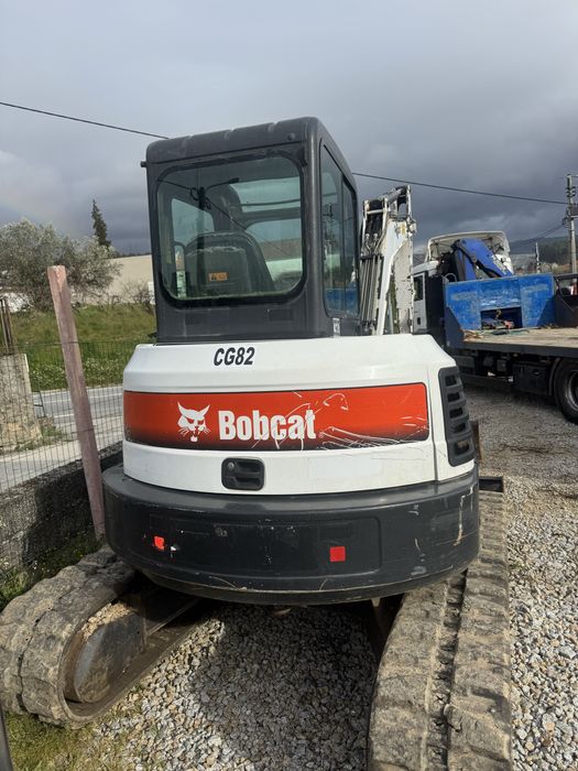Mini giratoria bobcat