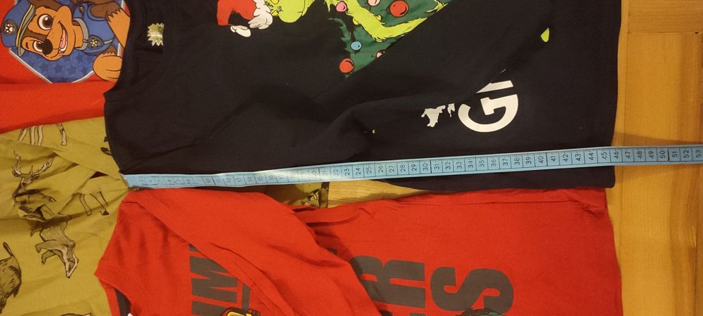 Koszulki chłopięce134 trzy sztuki i 128 jedna sztuka