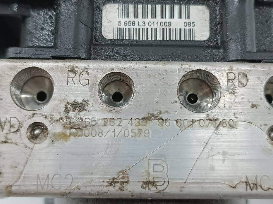 Bomba de abs - peugeot 308 i (4a_, 4c_) | 07 - 16