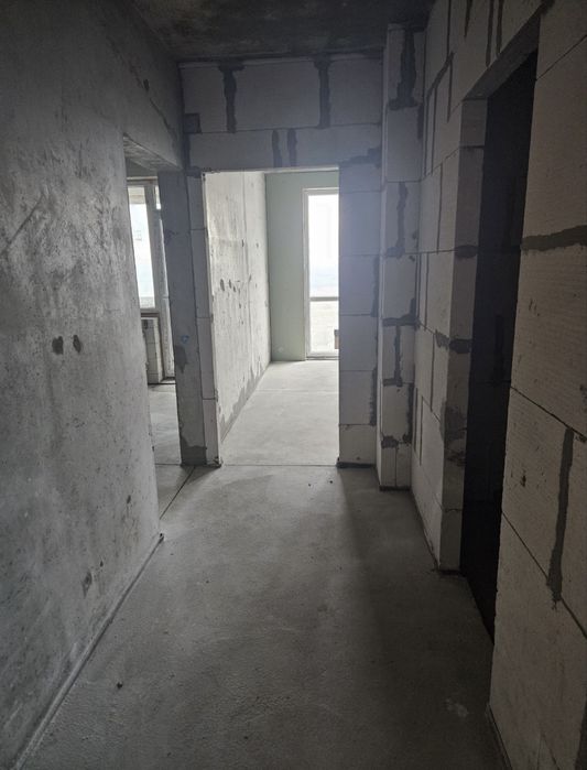 Продам евродвушку в ЖК Скай Сити Черемушки Инглези